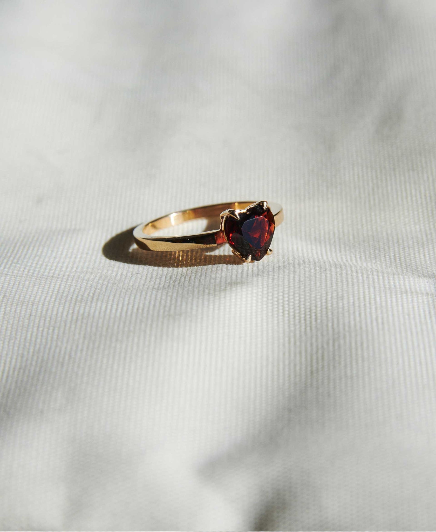 Heart Jewel Ring | Sterling Silver